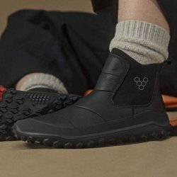 Zimní barefoot boty: proč je nosit a jak vybrat správný pár
